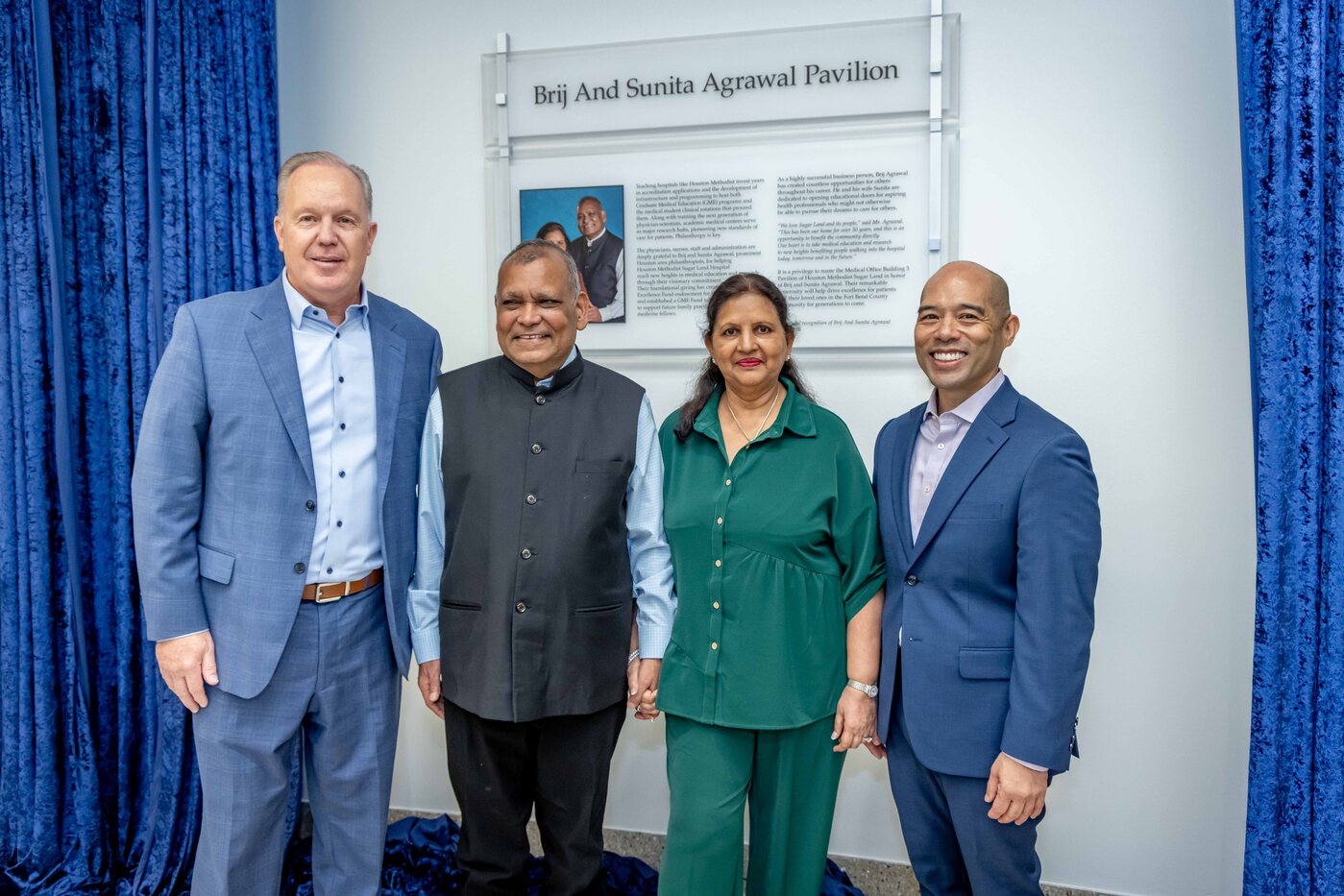 Brij and Sunita Agrawal with Houston Methodist Sugar Land leaders at the pavilion dedication plaque
